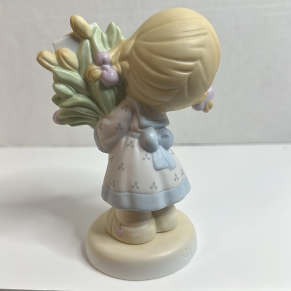 Vintage 2000 Precious Moments Collectors Club Figurine - Picture 3 of 6